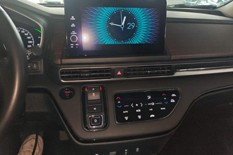 Used Honda Odyssey 2024 2.0L eHEV Sharp·Luxury Edition Audio And AC Panel