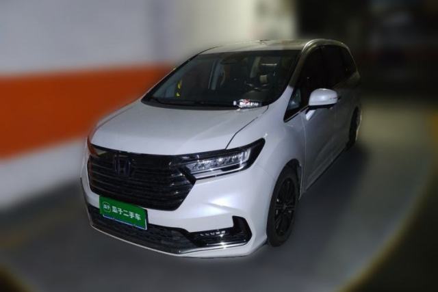 Used Honda Odyssey 2024 2.0L eHEV Sharp & Smart Edition