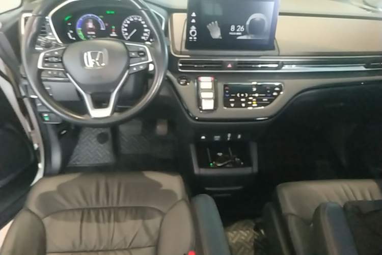 Used Honda Odyssey 2024 2.0L eHEV Sharp·Leading Edition Center Console