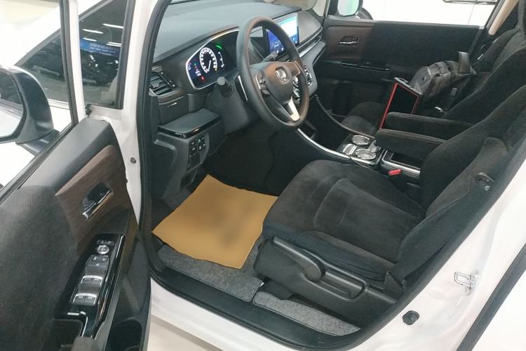 Used Honda Odyssey 2024 2.0L eHEV Sharp & Enjoy Edition Driver Seat