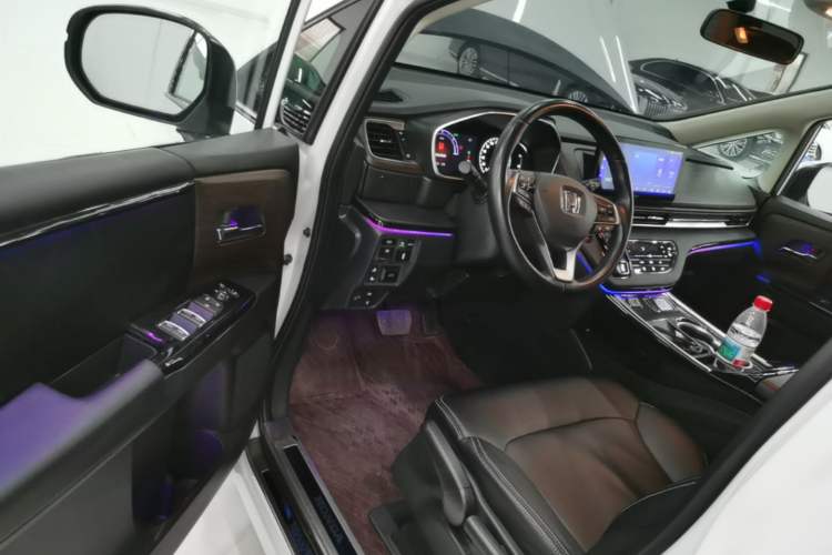 Used Honda Odyssey 2024 2.0L eHEV Sharp & Enjoy Edition Driver Seat