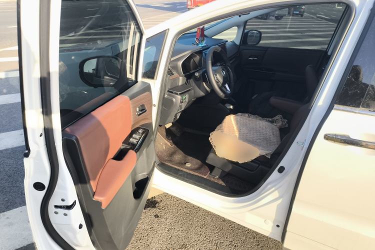 Used Honda Odyssey 2024 2.0L eHEV Sharp & Enjoy Edition Driver Seat
