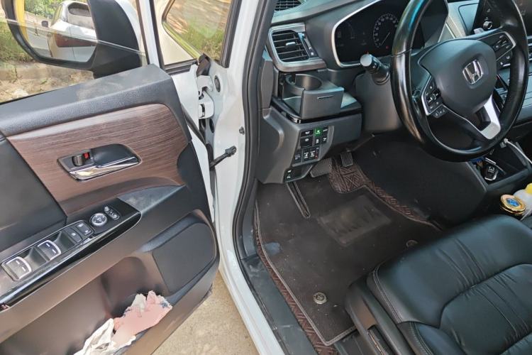 Used Honda Odyssey 2024 2.0L eHEV Sharp·Leading Edition Driver Seat