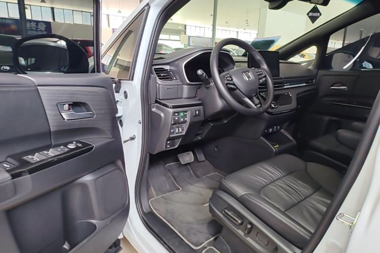 Used Honda Odyssey 2024 2.0L eHEV Sharp·Luxury Edition Driver Seat