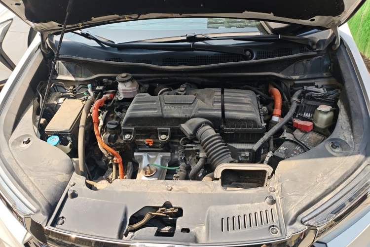 Used Honda Odyssey 2024 2.0L eHEV Sharp & Smart Edition Engine Bay