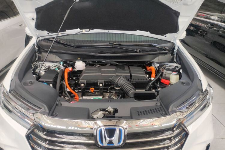 Used Honda Odyssey 2024 2.0L eHEV Sharp & Enjoy Edition Engine Bay