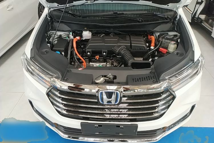Used Honda Odyssey 2024 2.0L eHEV Sharp & Enjoy Edition Engine Bay