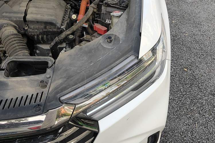 Used Honda Odyssey 2024 2.0L eHEV Sharp & Enjoy Edition Engine Bay Left