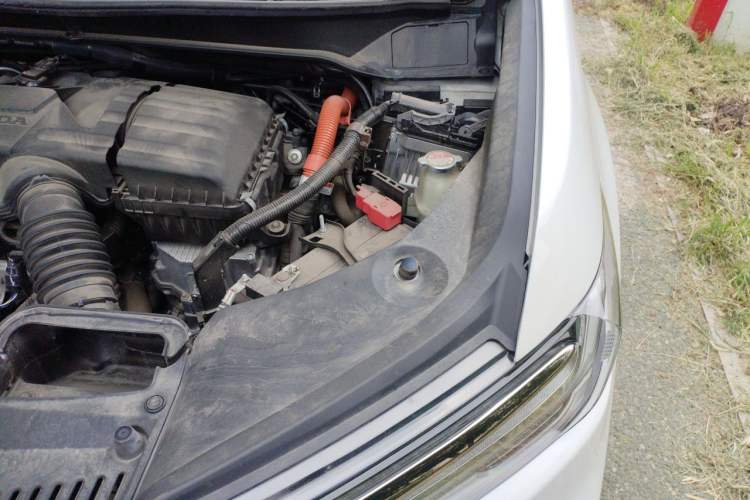 Used Honda Odyssey 2024 2.0L eHEV Sharp & Enjoy Edition Engine Bay Left