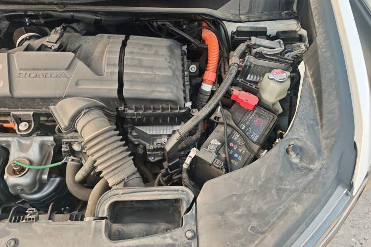 Used Honda Odyssey 2024 2.0L eHEV Sharp & Enjoy Edition Engine Bay Left