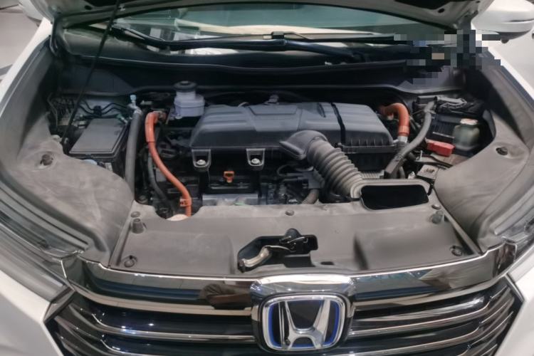 Used Honda Odyssey 2024 2.0L eHEV Sharp & Enjoy Edition Engine Bay