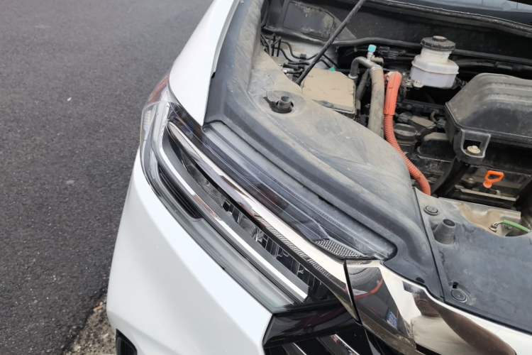 Used Honda Odyssey 2024 2.0L eHEV Sharp & Enjoy Edition Engine Bay Right