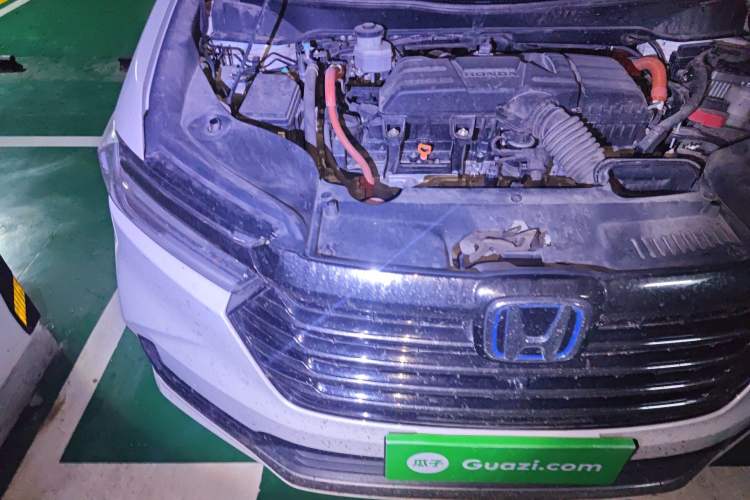 Used Honda Odyssey 2024 2.0L eHEV Sharp & Enjoy Edition Engine Bay Right