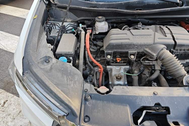 Used Honda Odyssey 2024 2.0L eHEV Sharp & Enjoy Edition Engine Bay Right