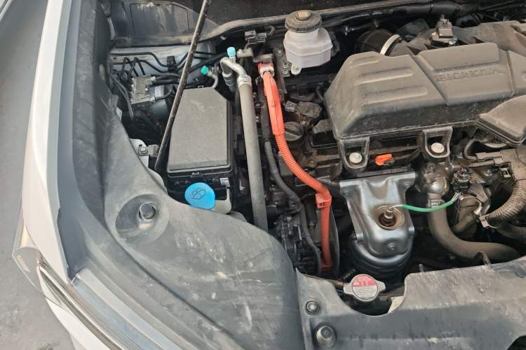 Used Honda Odyssey 2024 2.0L eHEV Sharp & Enjoy Edition Engine Bay Right