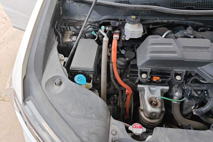 Used Honda Odyssey 2024 2.0L eHEV Sharp·Leading Edition Engine Bay Right