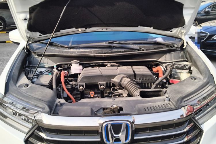 Used Honda Odyssey 2024 2.0L eHEV Sharp & Enjoy Edition Engine Bay