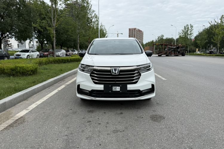 Used Honda Odyssey 2024 2.0L eHEV Sharp & Enjoy Edition Exterior 2