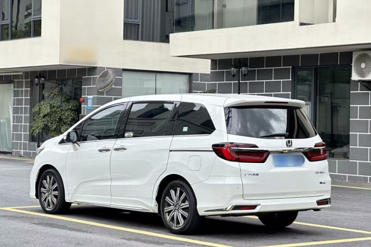 Used Honda Odyssey 2024 2.0L eHEV Sharp & Smart Edition Exterior 3