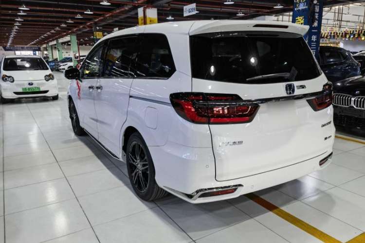 Used Honda Odyssey 2024 2.0L eHEV Sharp·Luxury Edition Exterior 3