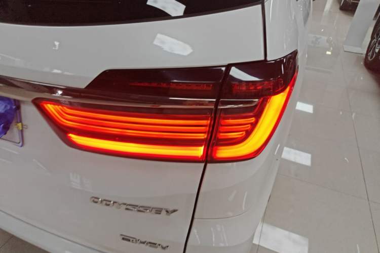 Used Honda Odyssey 2024 2.0L eHEV Sharp & Smart Edition Exterior 3