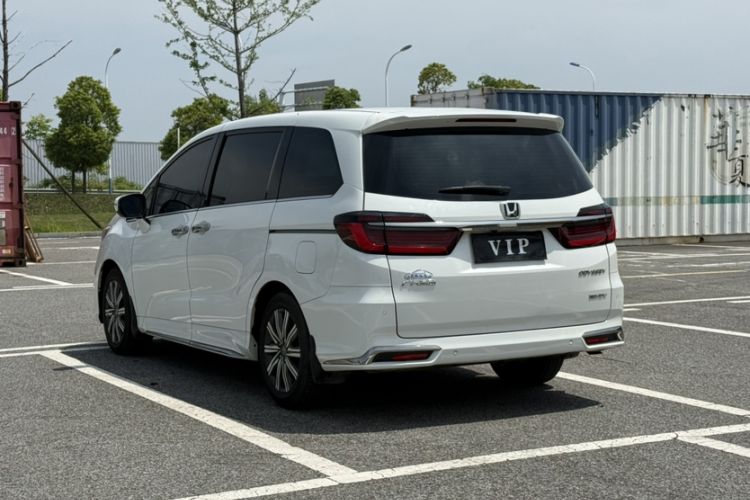 Used Honda Odyssey 2024 2.0L eHEV Sharp & Smart Edition Exterior 3