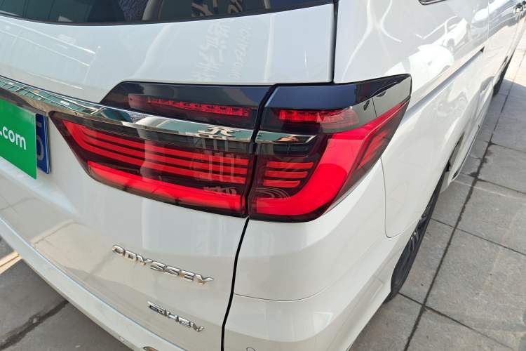 Used Honda Odyssey 2024 2.0L eHEV Sharp·Luxury Edition Exterior 3