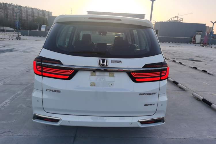 Used Honda Odyssey 2024 2.0L eHEV Sharp·Leading Edition Exterior 4