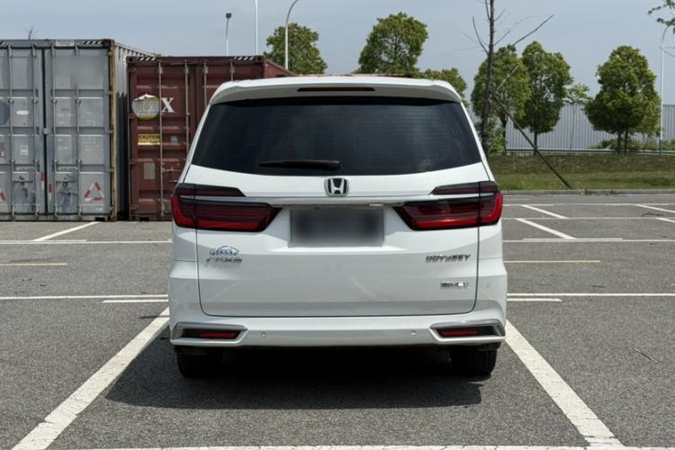 Used Honda Odyssey 2024 2.0L eHEV Sharp & Smart Edition Exterior 4