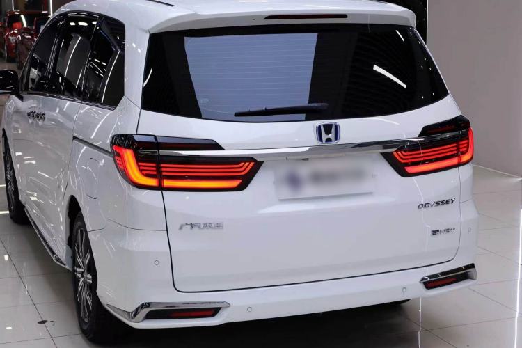 Used Honda Odyssey 2024 2.0L eHEV Sharp·Leading Edition Exterior 5