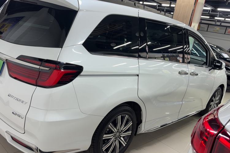 Used Honda Odyssey 2024 2.0L eHEV Sharp & Enjoy Edition Exterior 5
