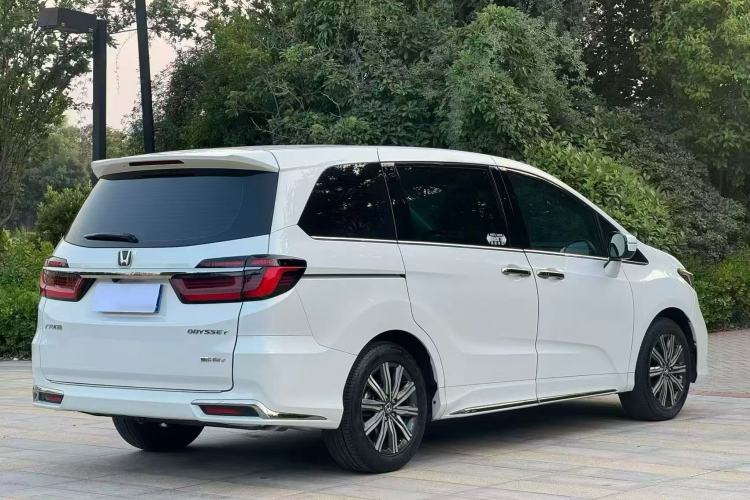 Used Honda Odyssey 2024 2.0L eHEV Sharp & Enjoy Edition Exterior 5