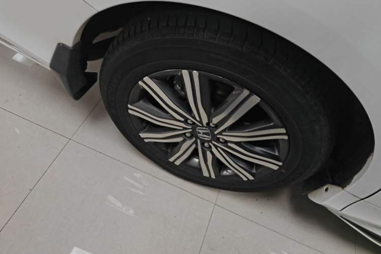 Used Honda Odyssey 2024 2.0L eHEV Sharp & Smart Edition Exterior 5