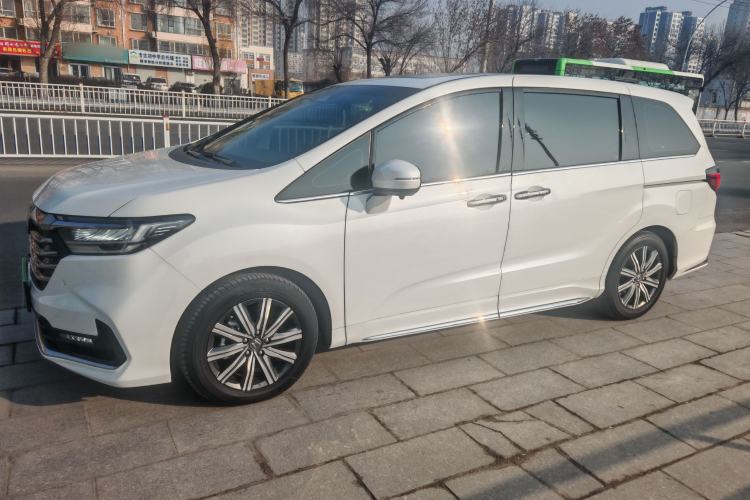 Used Honda Odyssey 2024 2.0L eHEV Sharp·Leading Edition Exterior 5