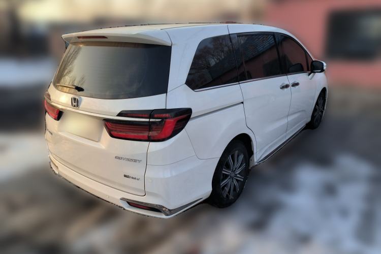 Used Honda Odyssey 2024 2.0L eHEV Sharp & Enjoy Edition Exterior 5