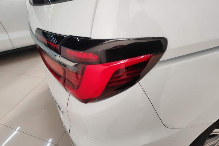 Used Honda Odyssey 2024 2.0L eHEV Sharp·Leading Edition Exterior 6
