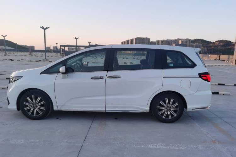 Used Honda Odyssey 2024 2.0L eHEV Sharp·Leading Edition Exterior 6