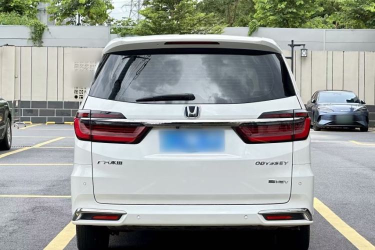 Used Honda Odyssey 2024 2.0L eHEV Sharp & Smart Edition Exterior 9