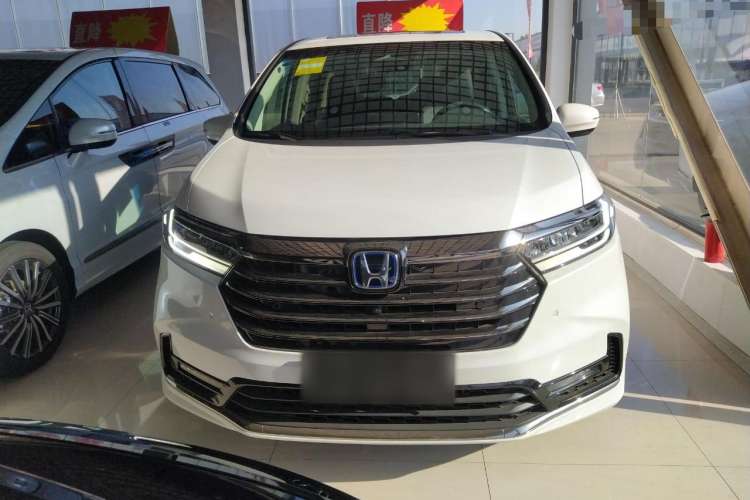 Used Honda Odyssey 2024 2.0L eHEV Sharp – Supreme Edition Front