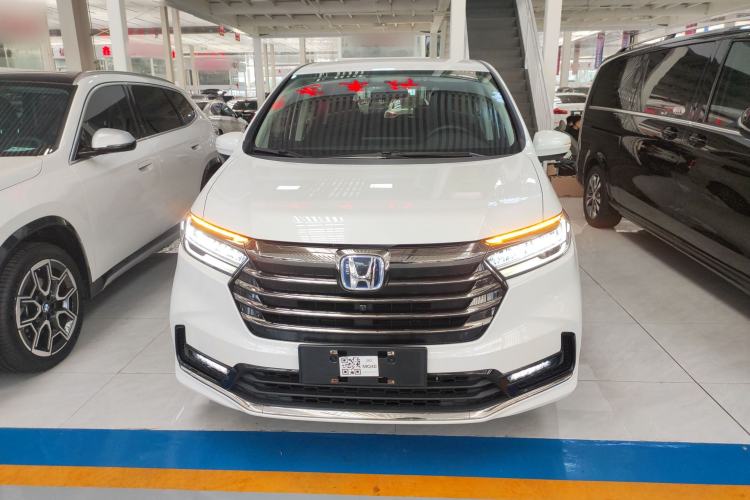 Used Honda Odyssey 2024 2.0L eHEV Sharp & Enjoy Edition Front