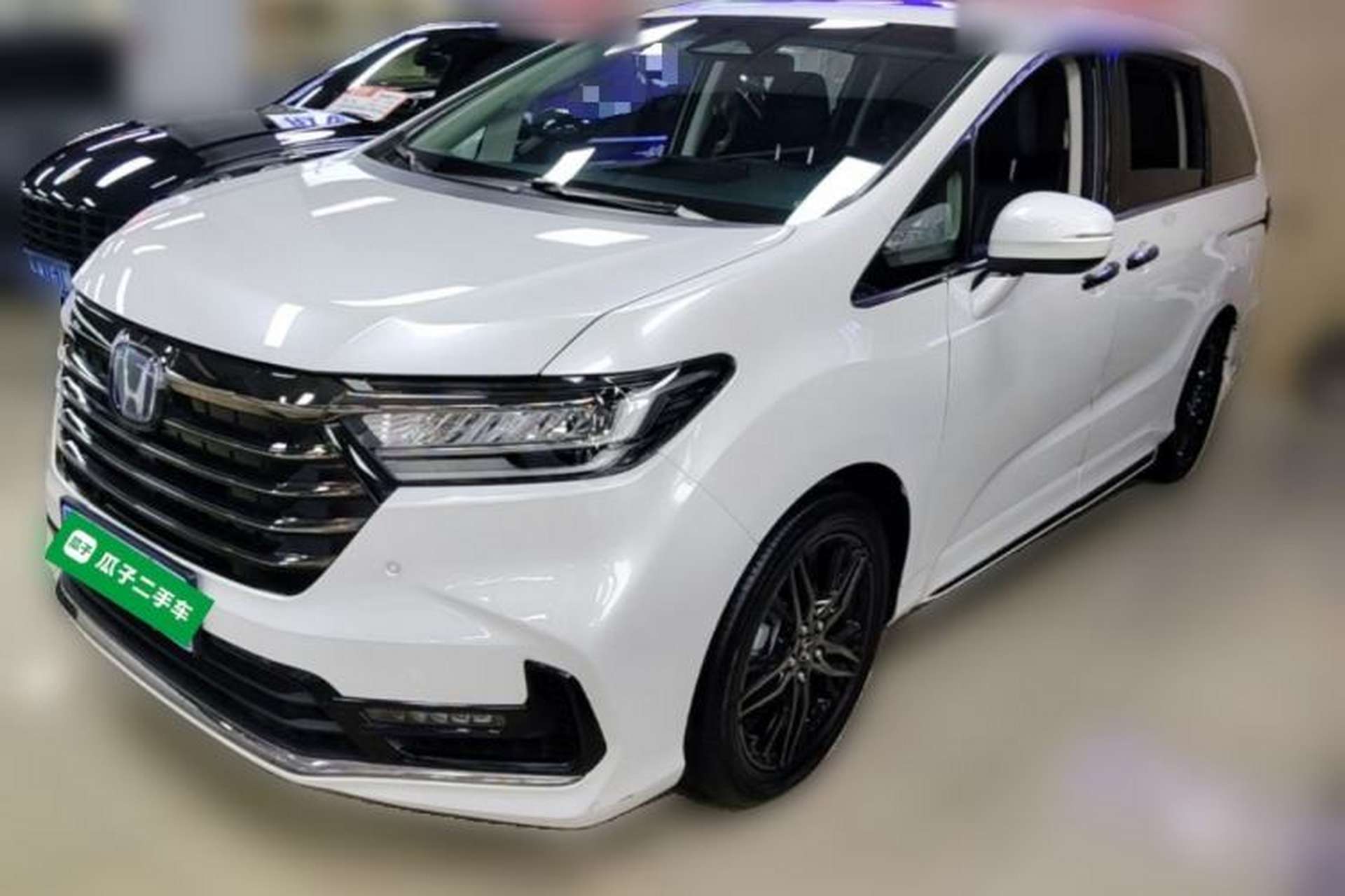 Used Honda Odyssey 2024 2.0L eHEV Sharp·Luxury Edition Front Left 45 Deg
