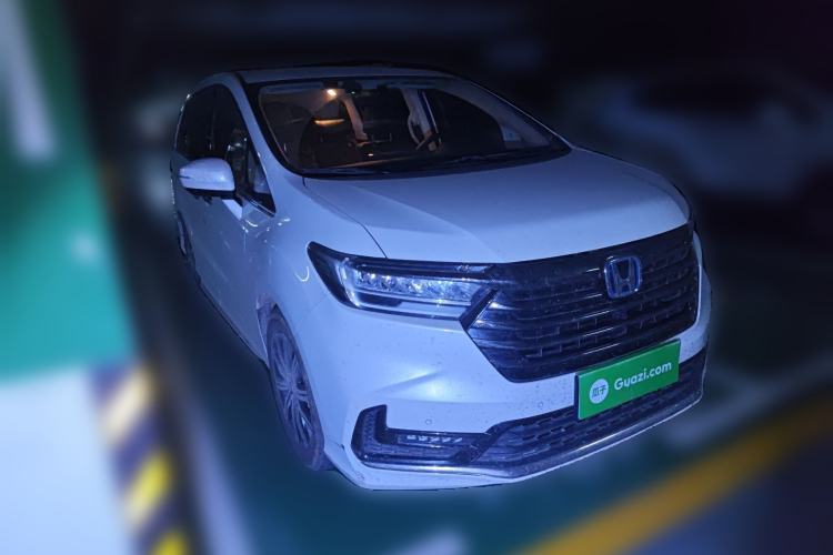 Used Honda Odyssey 2024 2.0L eHEV Sharp & Enjoy Edition Front Right 45 Deg