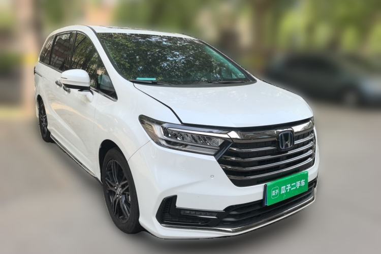 Used Honda Odyssey 2024 2.0L eHEV Sharp·Luxury Edition Front Right 45 Deg