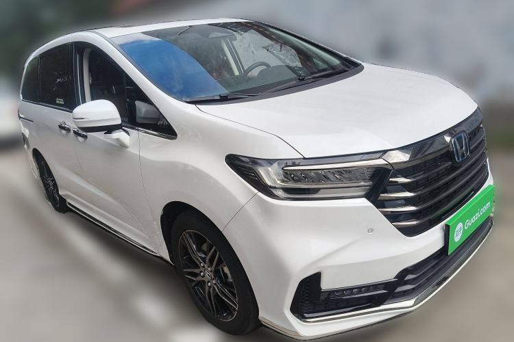 Used Honda Odyssey 2024 2.0L eHEV Sharp·Luxury Edition Front Right 45 Deg