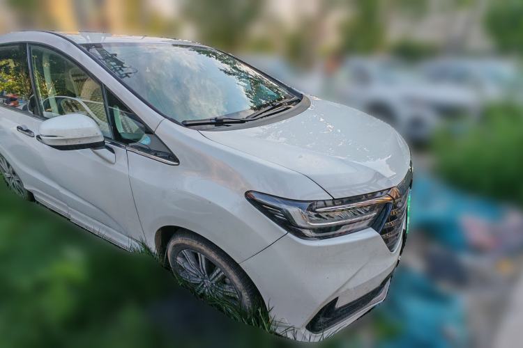Used Honda Odyssey 2024 2.0L eHEV Sharp & Enjoy Edition Front Right 45 Deg