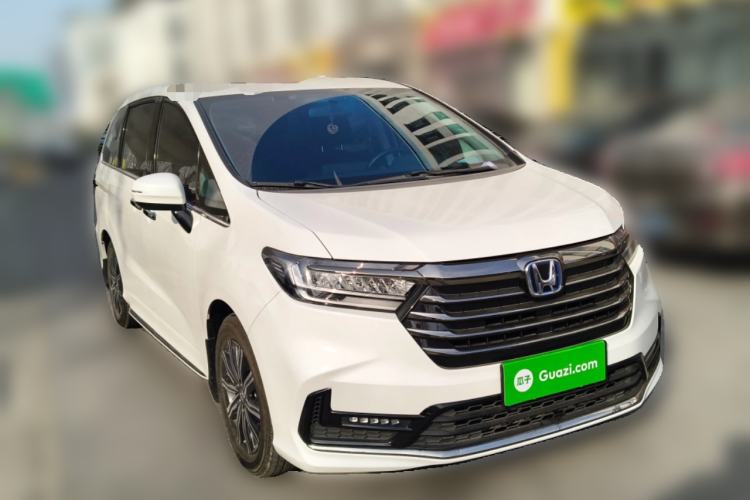 Used Honda Odyssey 2024 2.0L eHEV Sharp & Enjoy Edition Front Right 45 Deg