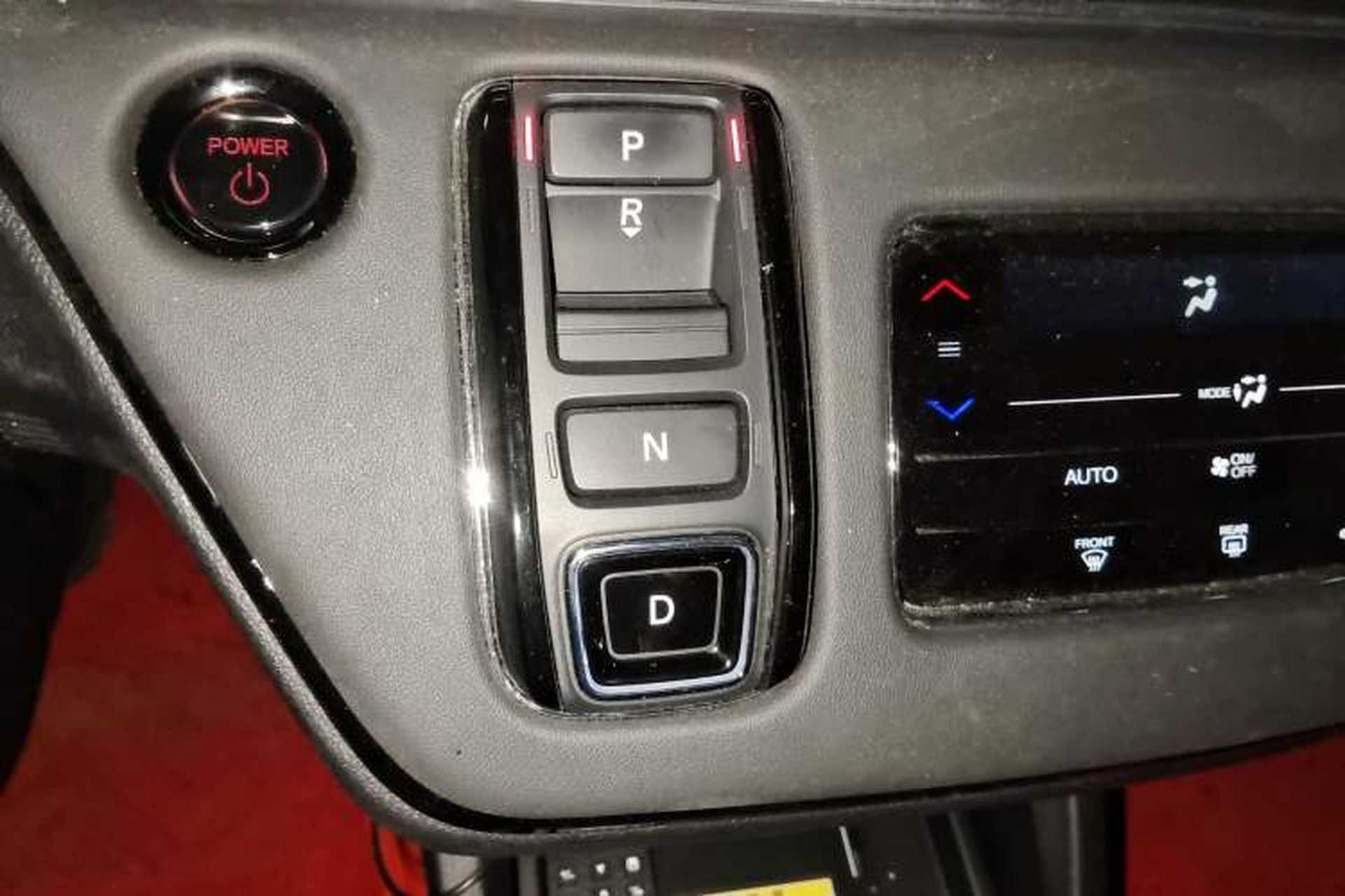 Used Honda Odyssey 2024 2.0L eHEV Sharp & Smart Edition Gear Lever