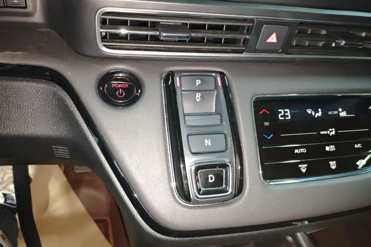 Used Honda Odyssey 2024 2.0L eHEV Sharp & Smart Edition Gear Lever