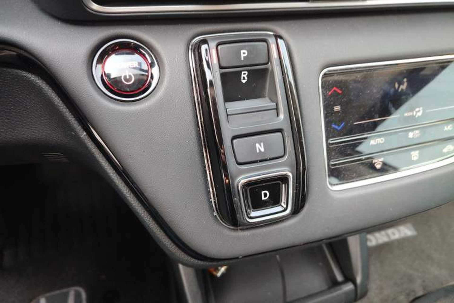 Used Honda Odyssey 2024 2.0L eHEV Sharp & Enjoy Edition Gear Lever