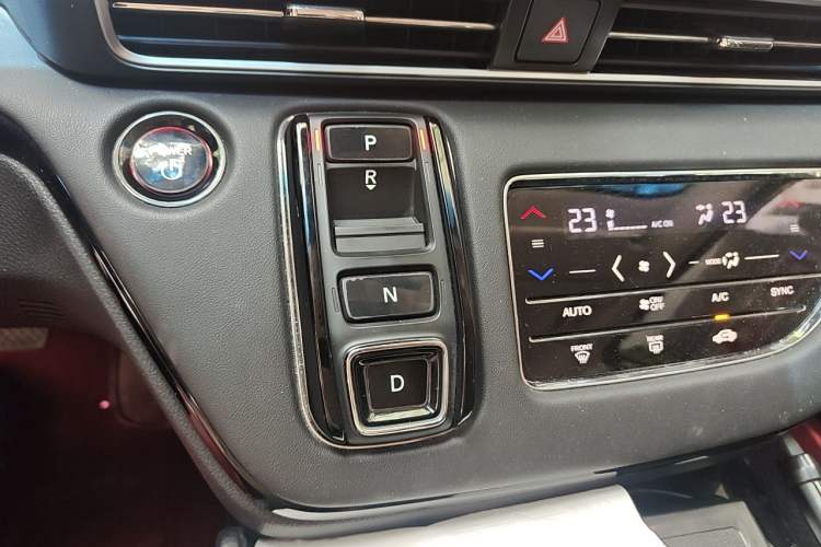 Used Honda Odyssey 2024 2.0L eHEV Sharp·Leading Edition Gear Lever